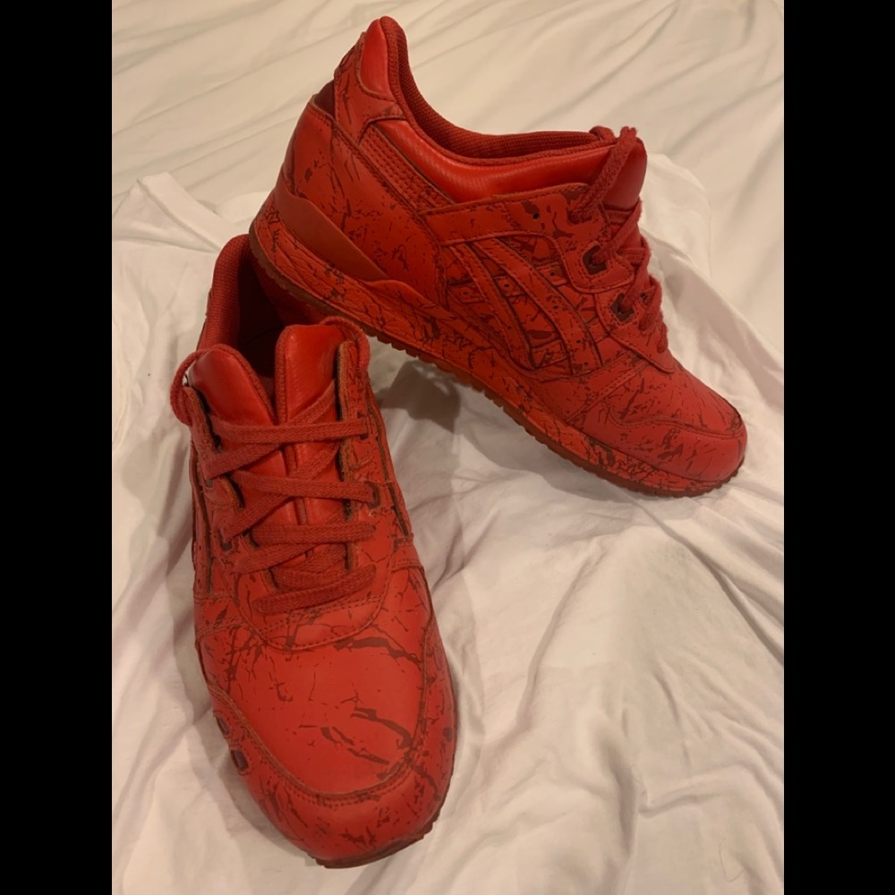 ASICS Gel Lyte III Crackle Red Size 11